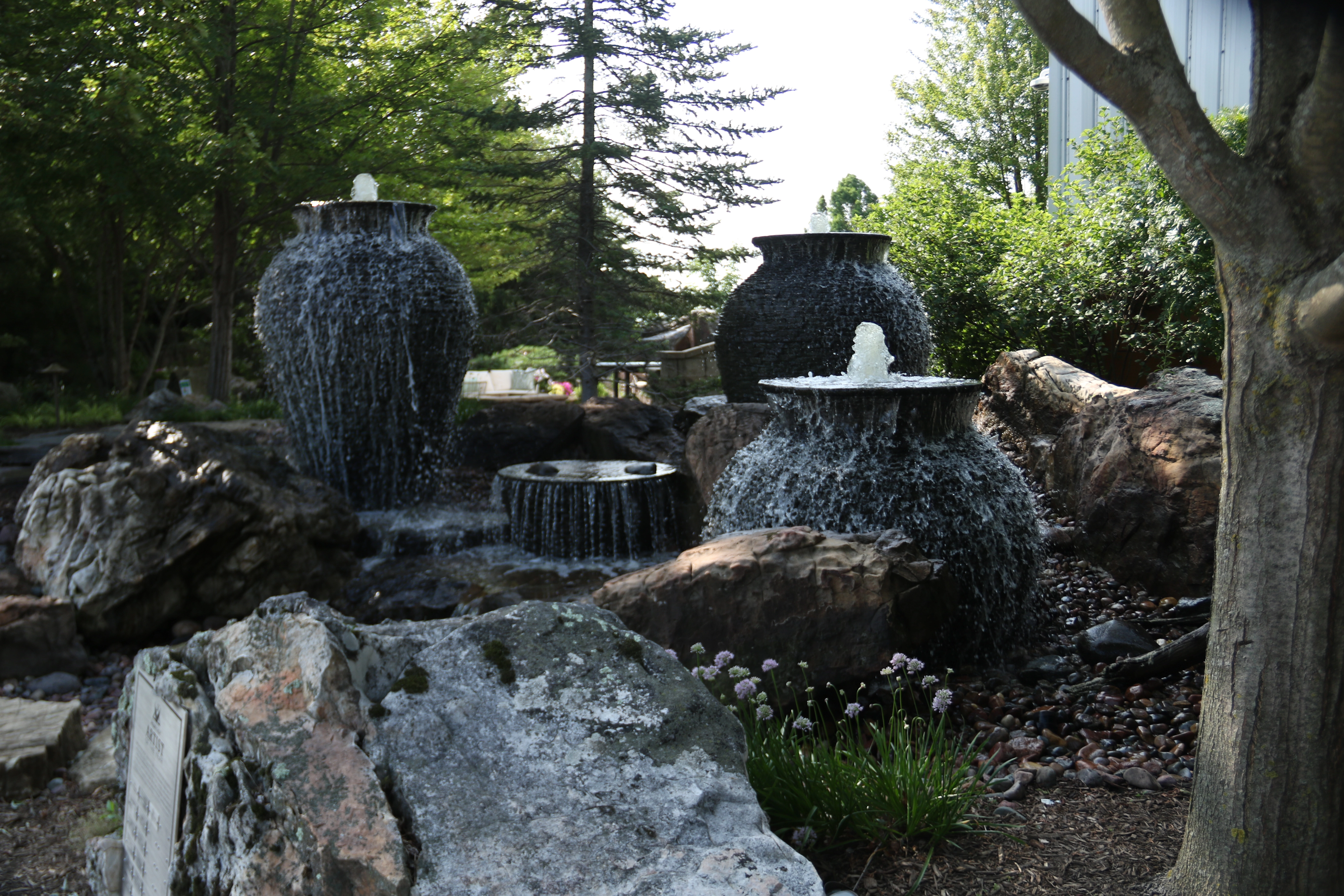 Very large fountainscape installation in Shoreview Minnesota